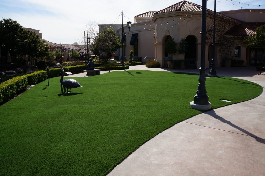 Synthetic Lawn Patio, Deck and Roof Company Lakeside, Best Artificial Grass Deck, Patio and Roof Prices